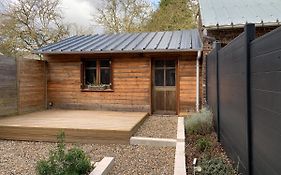 Maison Sur La Place Du Village D'Ourville En Caux