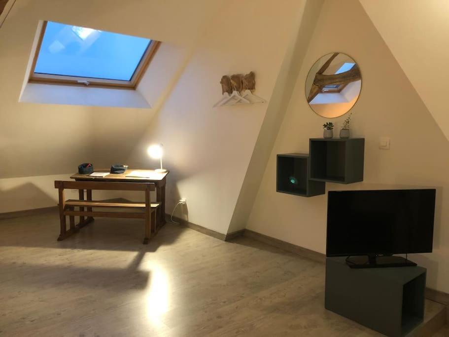 Maison Sur La Place Du Village D'Ourville En Caux Extérieur photo